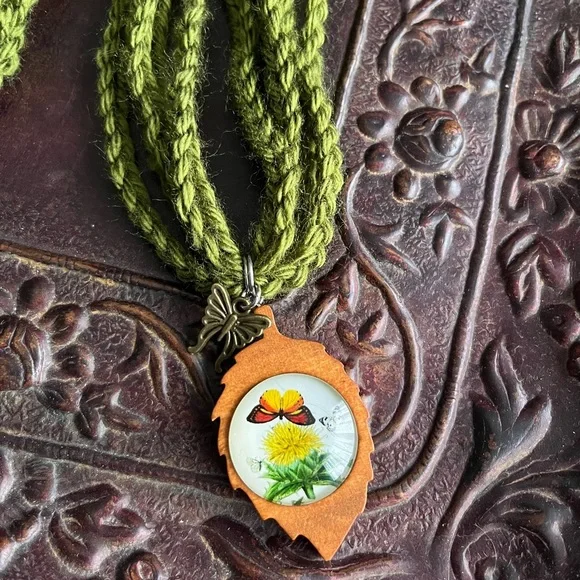 Handmade Crochet Necklace Butterfly Pendant Boho - Picture 8 of 14